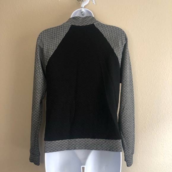 Beyond Yoga Quilted Colorblock Raglan Long Sleeves Jacket Size S - Picture 2 of 12